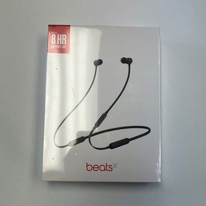 Beats x